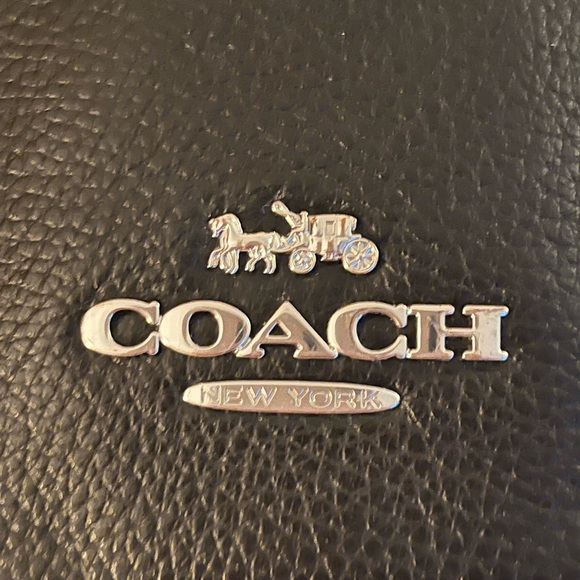 Coach Black Leather crossbody/Belt/Bum bag - Picture 2 of 9